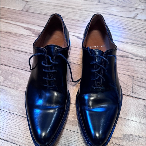 Givenchy Men’s Black Leather Metallic Heel Oxfords, Made in Italy main image 5